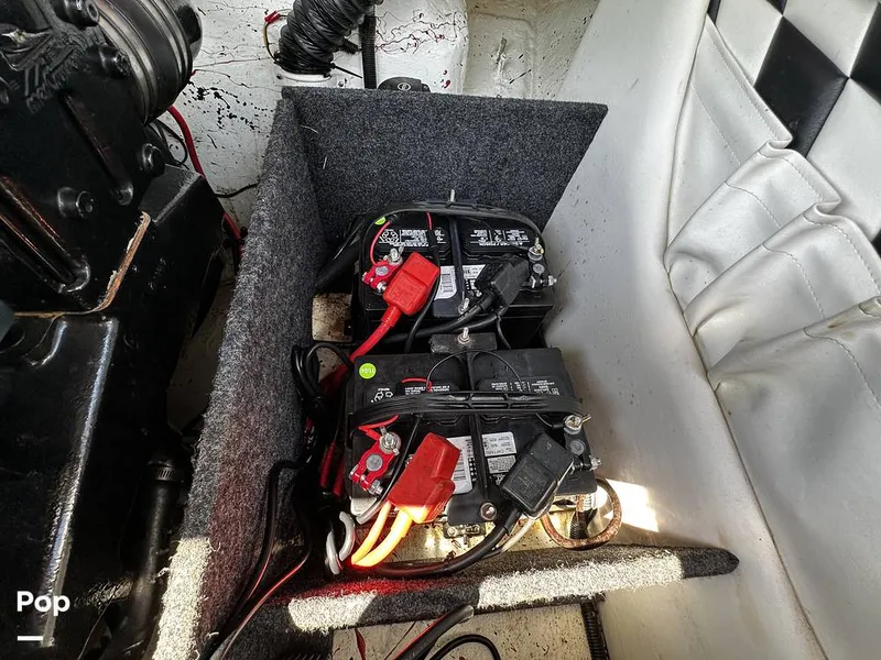 Slide: The Image of Commander 26 Signature 2000 - 15882933