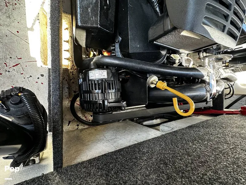 Slide: The Image of Commander 26 Signature 2000 - 15882938