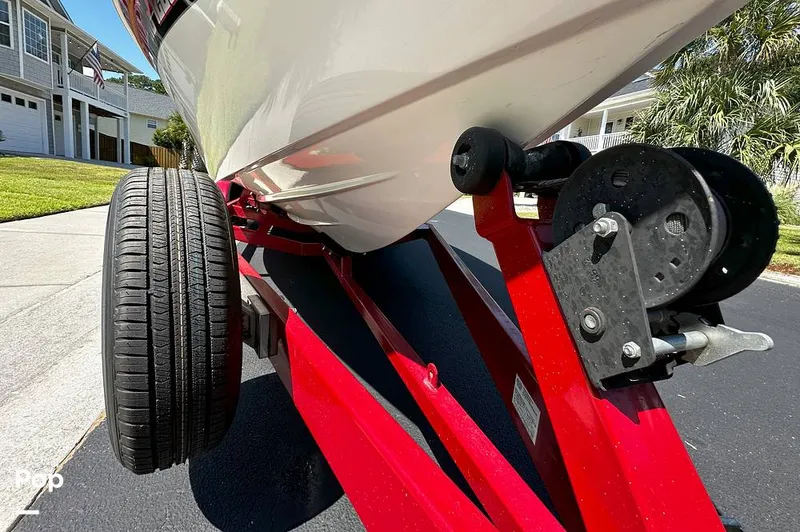 Slide: The Image of Commander 26 Signature 2000 - 15882871