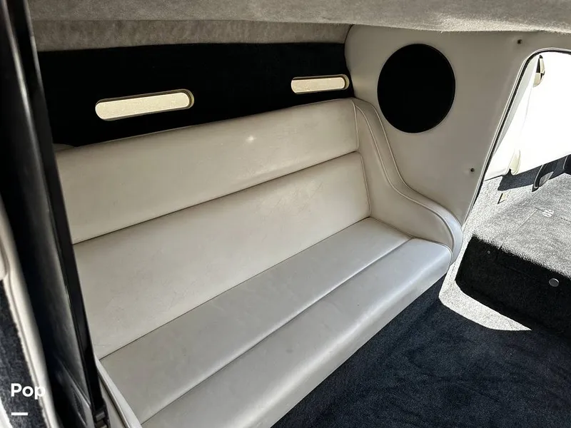 Slide: The Image of Commander 26 Signature 2000 - 15882945