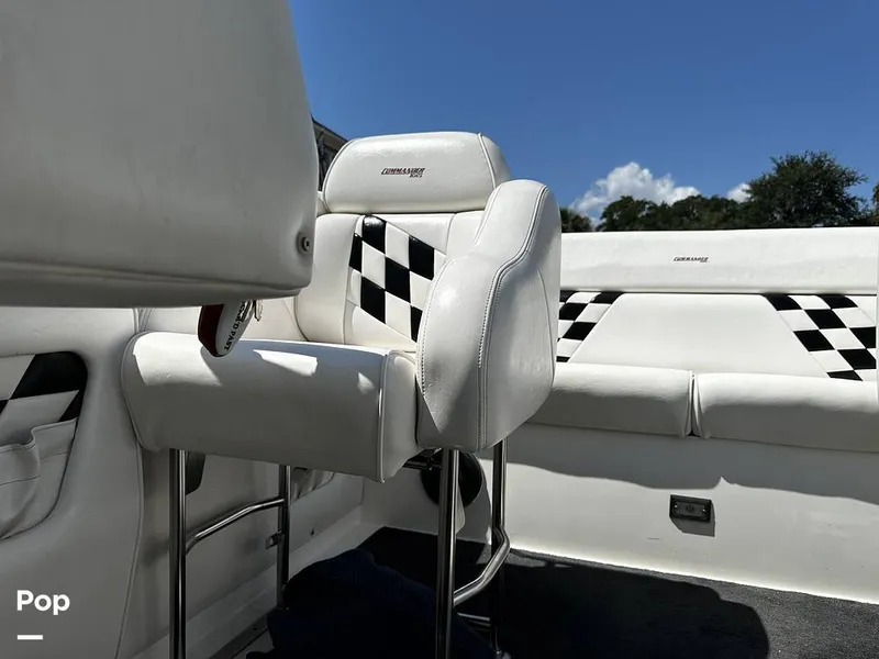 Slide: The Image of Commander 26 Signature 2000 - 15882952