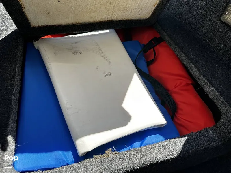 Slide: The Image of Commander 26 Signature 2000 - 15882962