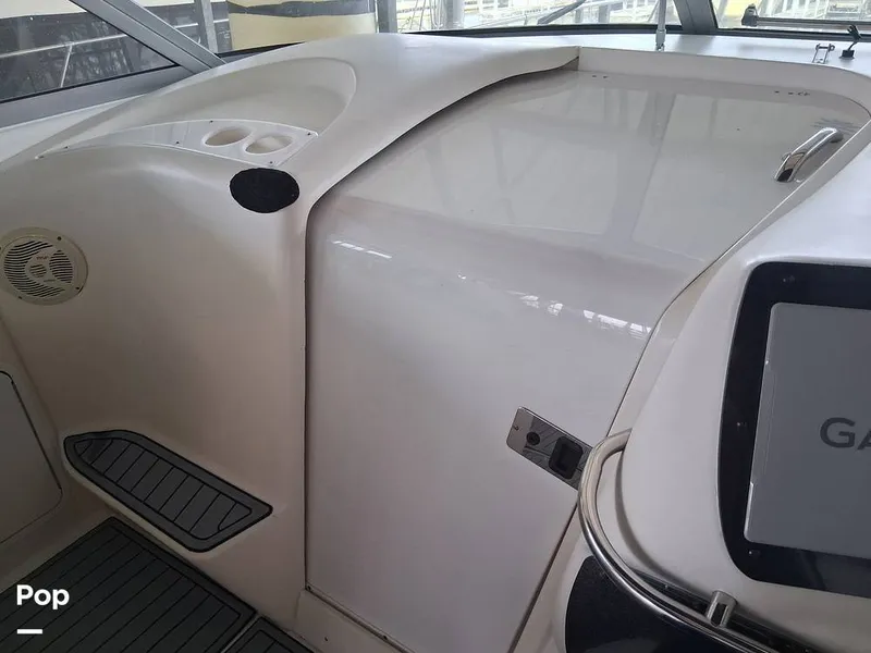 Slide: The Image of Sea Ray 330 Sundancer 1999 - 16196221