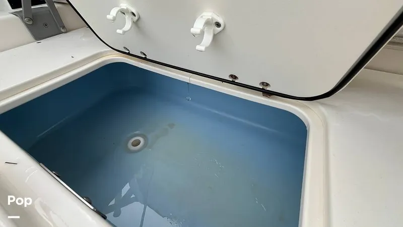 Slide: The Image of Boston Whaler 230 Vantage 2019 - 15825127