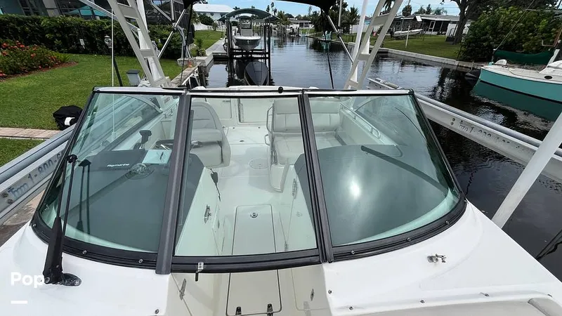 Slide: The Image of Boston Whaler 230 Vantage 2019 - 15825105
