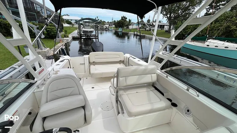 Slide: The Image of Boston Whaler 230 Vantage 2019 - 15825108
