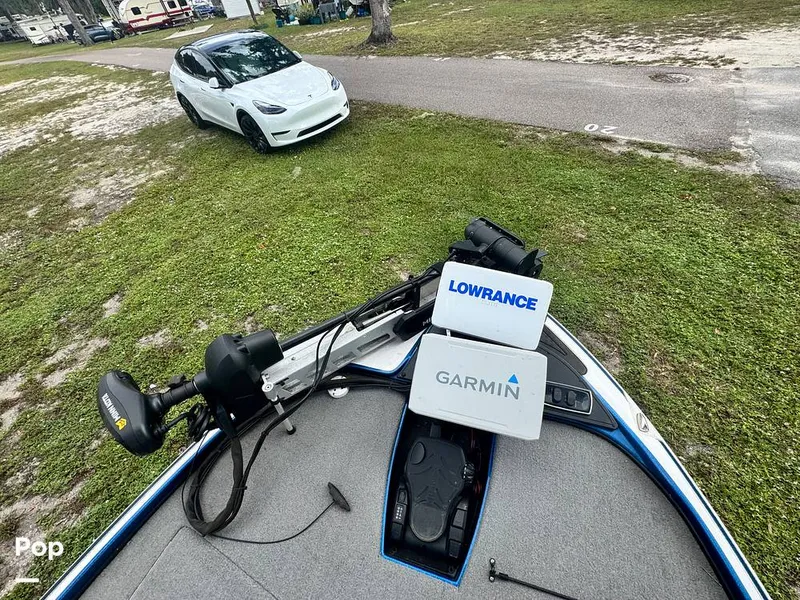 Slide: The Image of Nitro Z18 2021 - 15922898