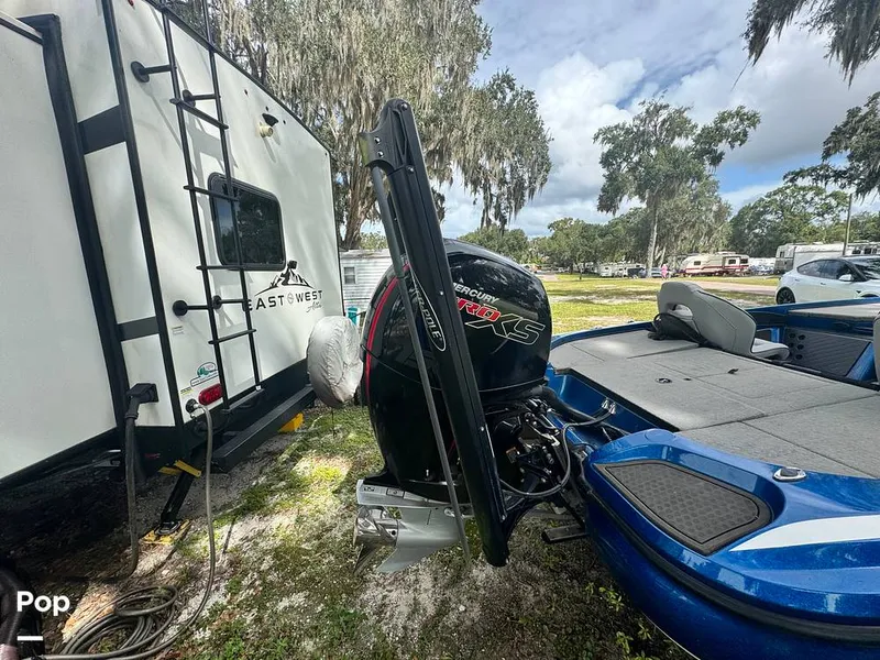 Slide: The Image of Nitro Z18 2021 - 15922876