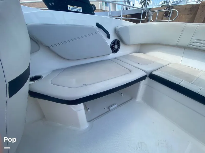 Slide: The Image of Sea Ray 210 SPX 2022 - 15794197