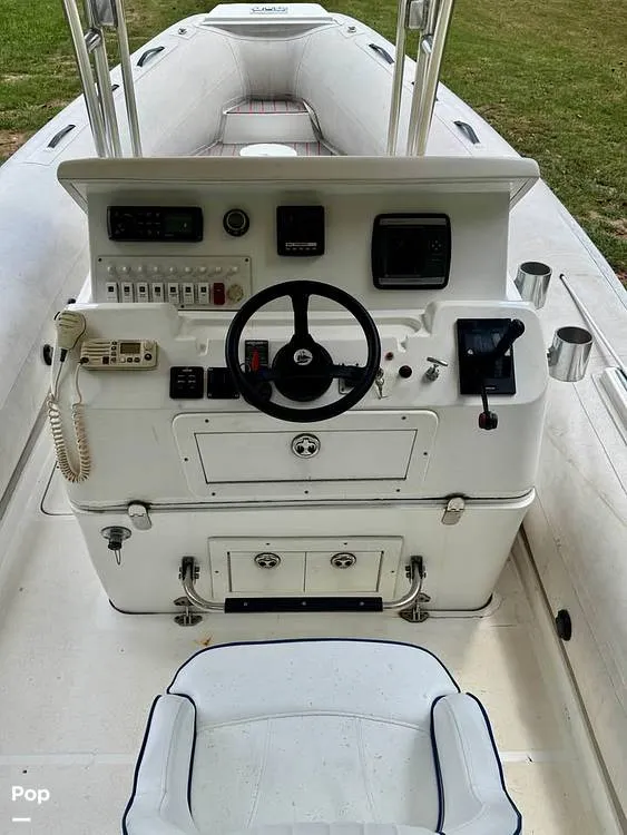 Slide: The Image of Nautica 18.6' Wide Body 2010 - 15794289