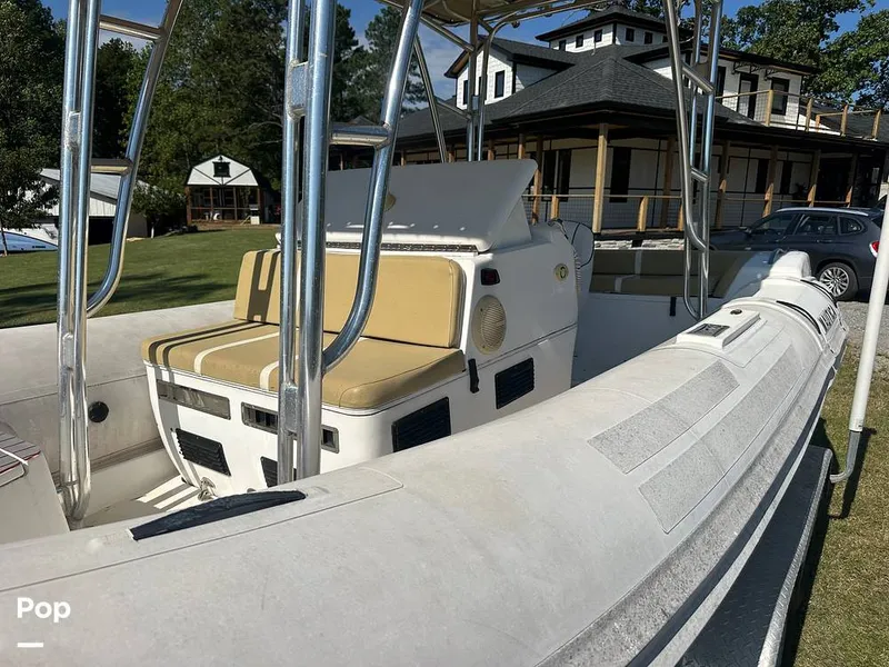 Slide: The Image of Nautica 18.6' Wide Body 2010 - 15843333