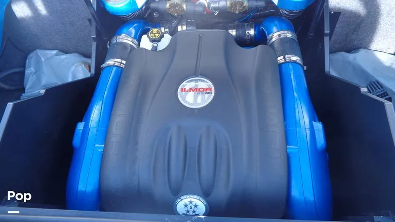 Slide: The Image of Mastercraft X22 2021 - 15801440