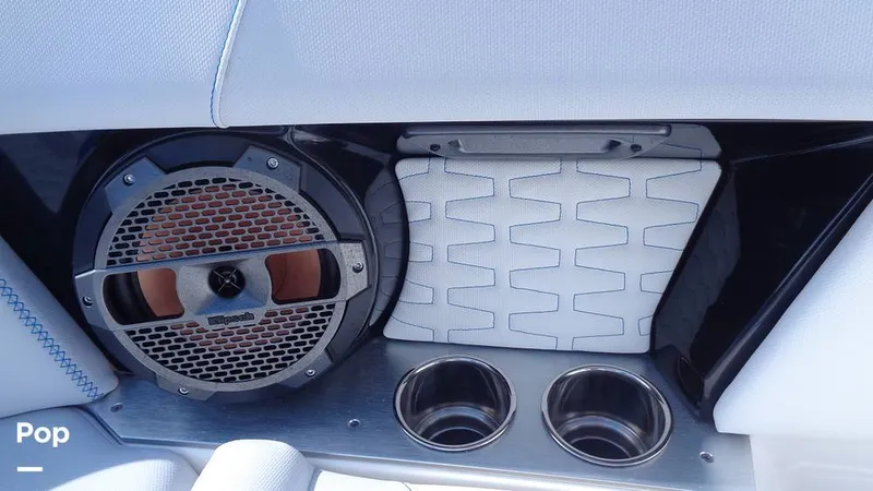 Slide: The Image of Mastercraft X22 2021 - 15801464