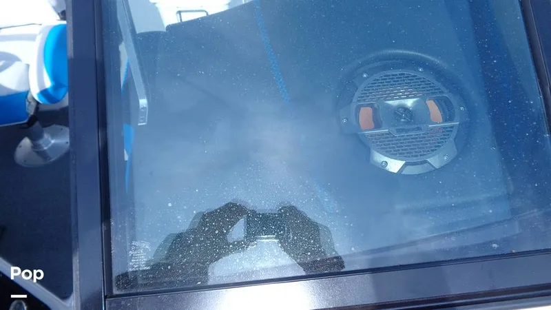 Slide: The Image of Mastercraft X22 2021 - 15801475