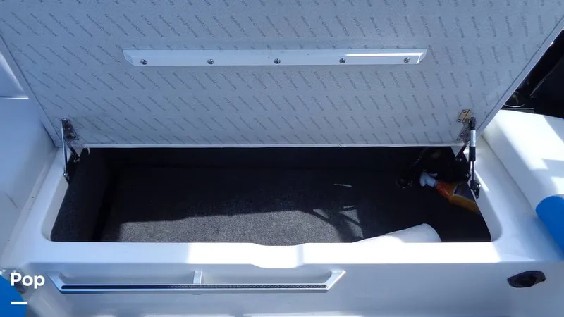 Slide: The Image of Mastercraft X22 2021 - 15801493