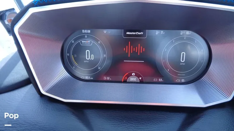 Slide: The Image of Mastercraft X22 2021 - 15801501