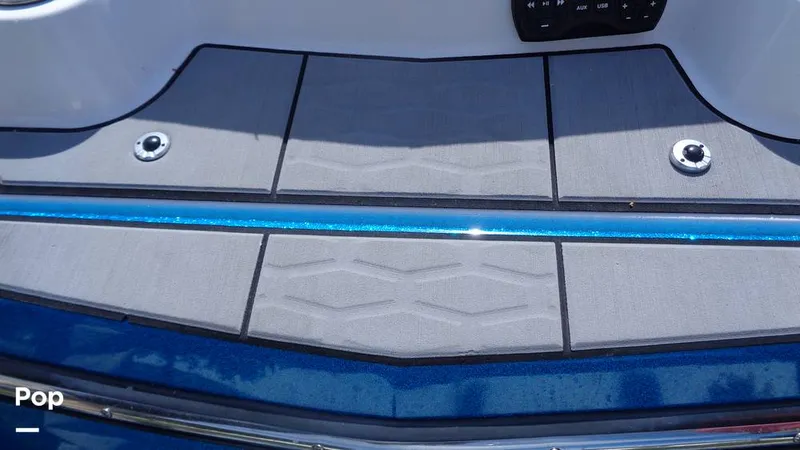 Slide: The Image of Mastercraft X22 2021 - 15801518