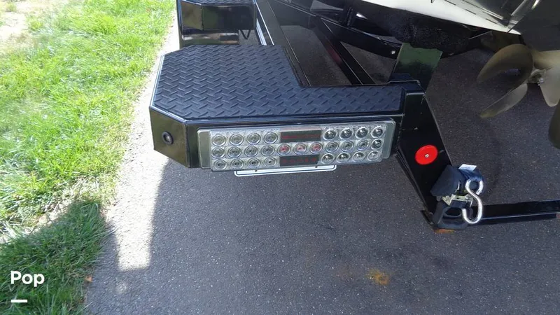 Slide: The Image of Mastercraft X22 2021 - 15801530