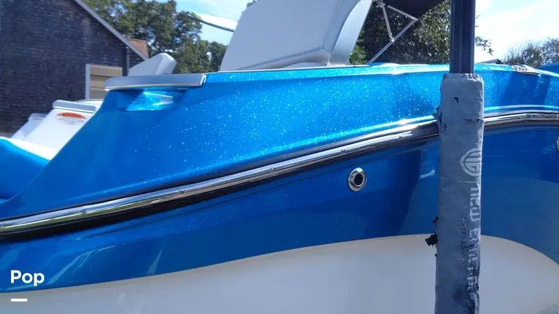 Slide: The Image of Mastercraft X22 2021 - 15801534