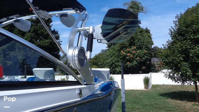 Slide: The Image of Mastercraft X22 2021 - 15801536