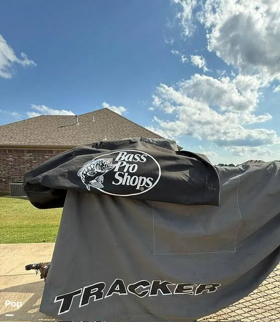 Slide: The Image of Tracker Pro-Team 195 TXW 2019 - 15853937