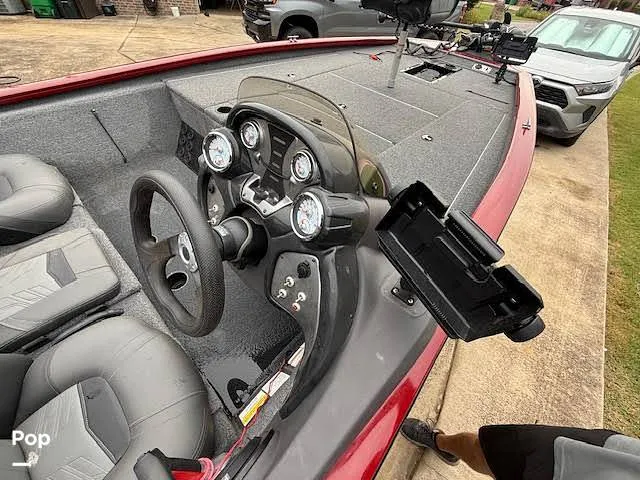 Slide: The Image of Tracker Pro-Team 195 TXW 2019 - 15795406