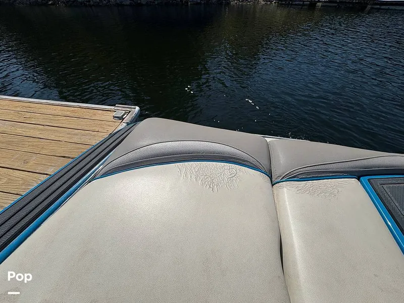 Slide: The Image of Upholstery Sun Crazing - 15945771