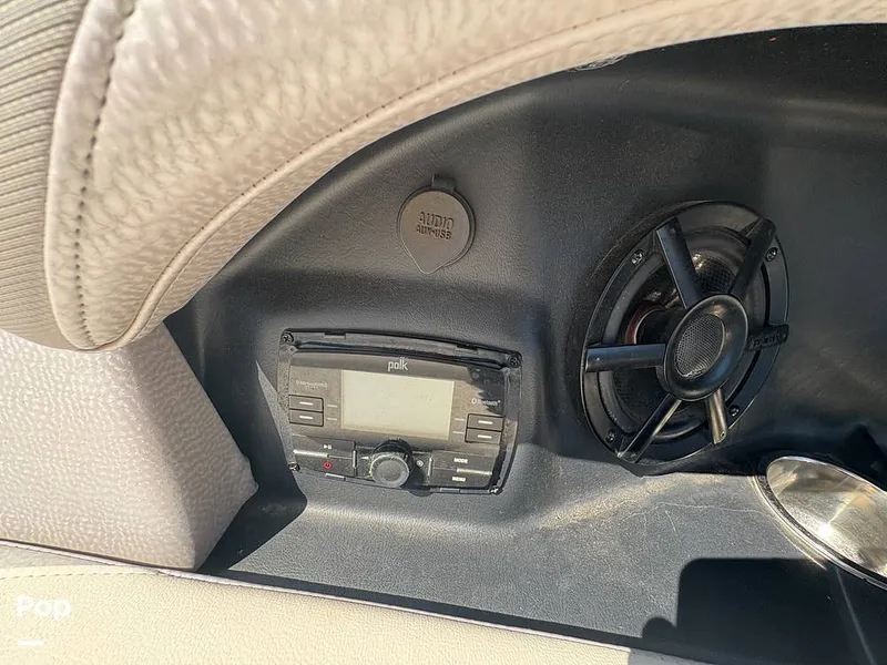 Slide: The Image of Polk Audio - 15945889