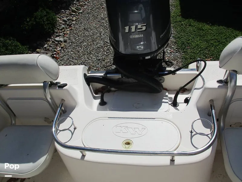 Slide: The Image of LIVE WELL - 15817605