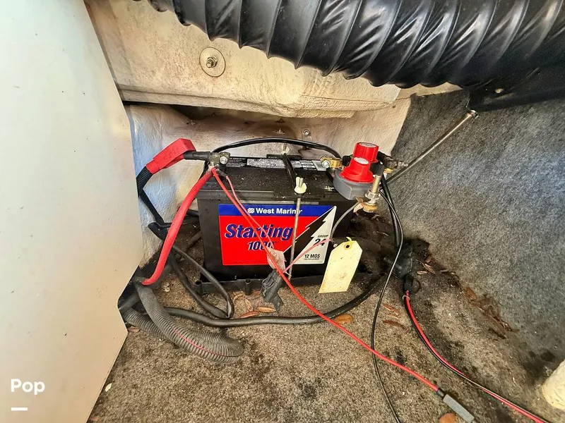 Slide: The Image of Batteries - Engine - 15891813