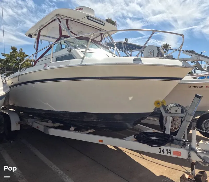 Slide: The Image of Grady-White 240 Offshore 1980 - 15799477