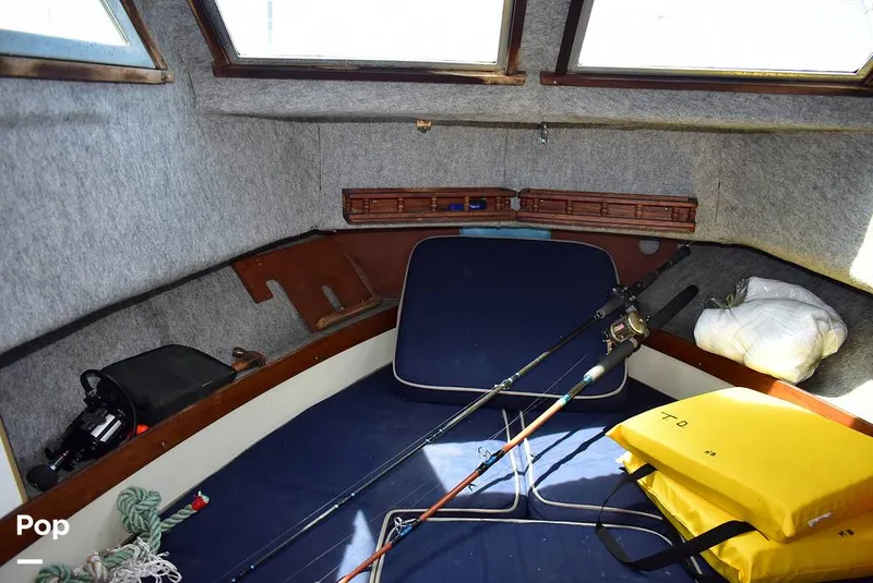 Slide: The Image of Grady-White 240 Offshore 1980 - 15847115