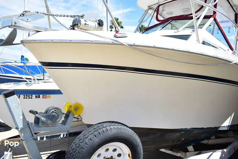 Slide: The Image of Grady-White 240 Offshore 1980 - 15847137