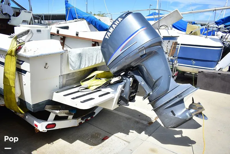 Slide: The Image of Grady-White 240 Offshore 1980 - 15847143