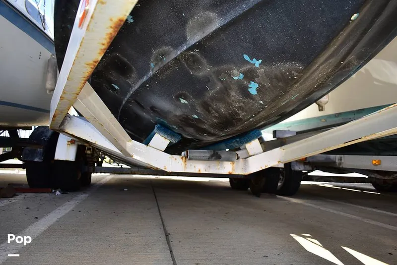 Slide: The Image of Grady-White 240 Offshore 1980 - 15847148