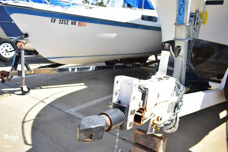 Slide: The Image of Grady-White 240 Offshore 1980 - 15847150