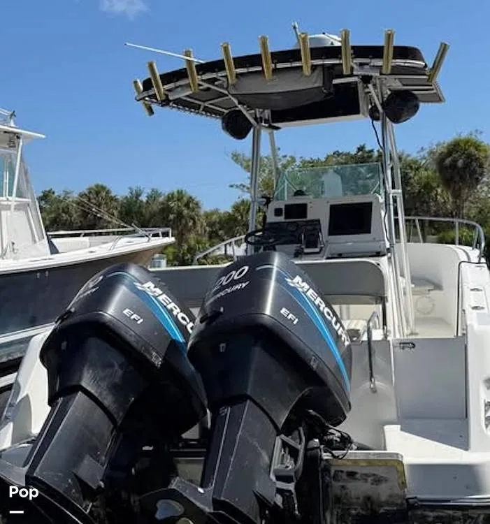 Slide: The Image of Robalo 2420 1999 - 16011660