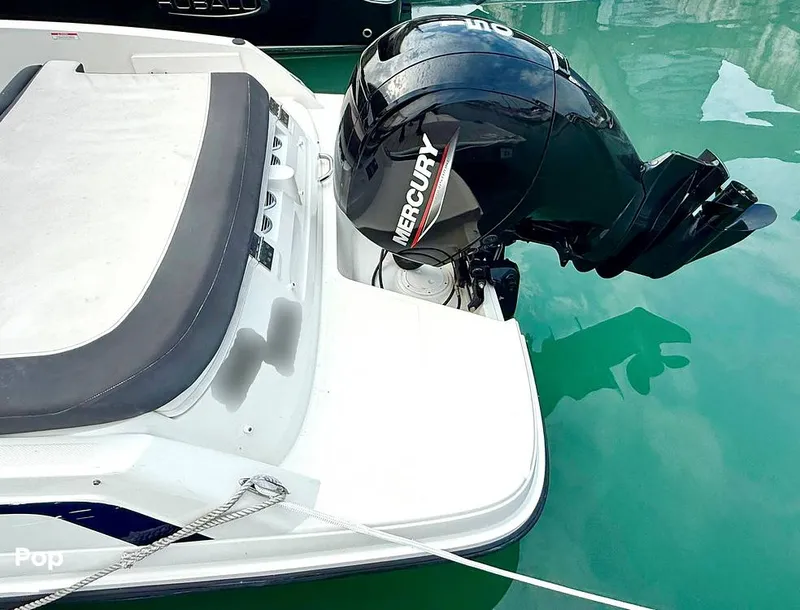 Slide: The Image of Bayliner VR6 OB 2021 - 15842389