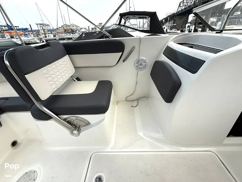 Slide: The Image of Bayliner VR6 OB 2021 - 15842415