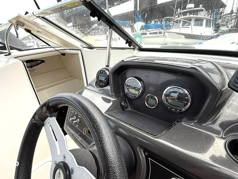 Slide: The Image of Bayliner VR6 OB 2021 - 15842423