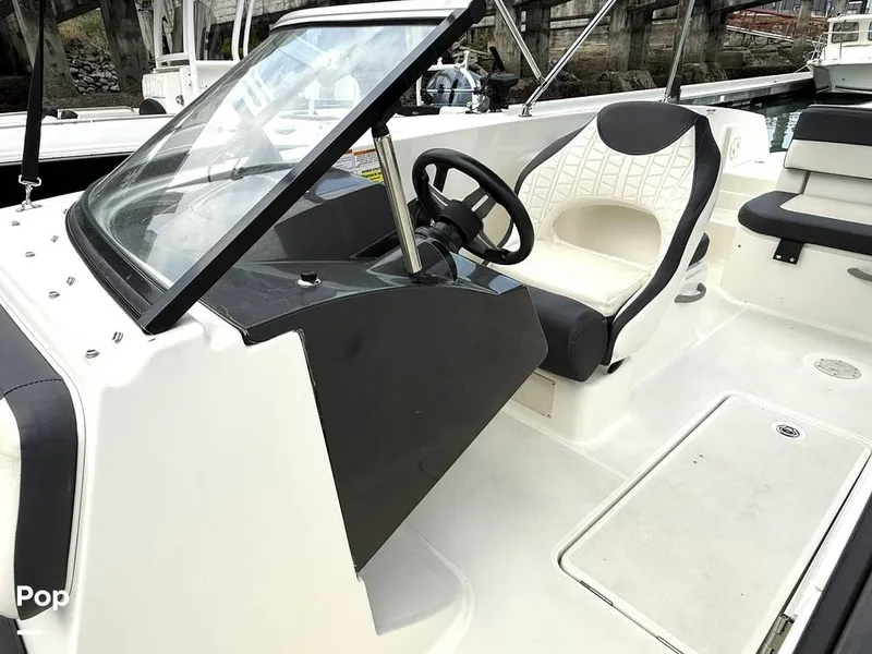 Slide: The Image of Bayliner VR6 OB 2021 - 15842432