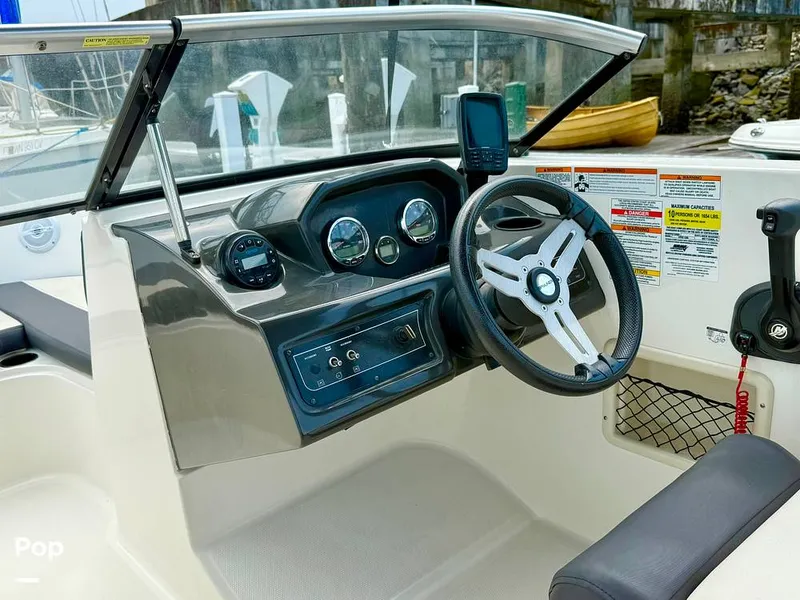 Slide: The Image of Bayliner VR6 OB 2021 - 15842448