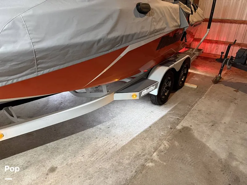 Slide: The Image of Malibu Wakesetter 21 VLX 2017 - 16413859