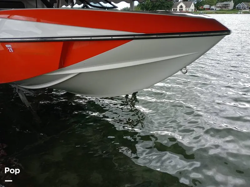 Slide: The Image of Malibu Wakesetter 21 VLX 2017 - 15852811