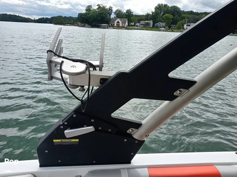 Slide: The Image of Malibu Wakesetter 21 VLX 2017 - 15830677