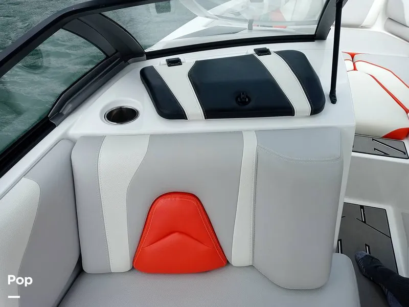 Slide: The Image of Malibu Wakesetter 21 VLX 2017 - 15830692