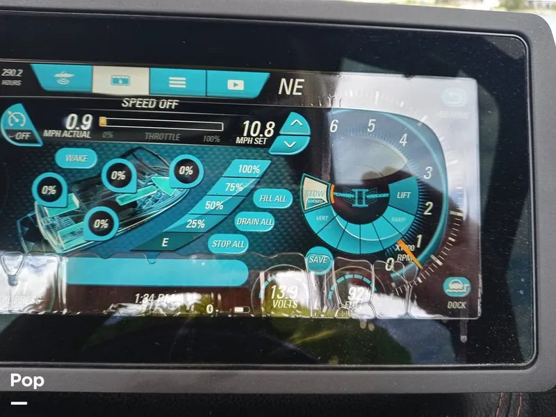 Slide: The Image of Malibu Wakesetter 21 VLX 2017 - 15830712