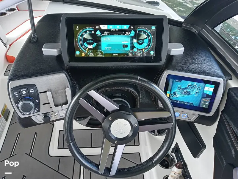 Slide: The Image of Malibu Wakesetter 21 VLX 2017 - 15830735