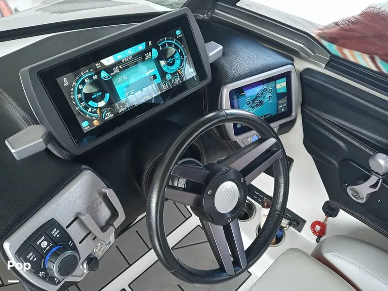 Slide: The Image of Malibu Wakesetter 21 VLX 2017 - 15830736