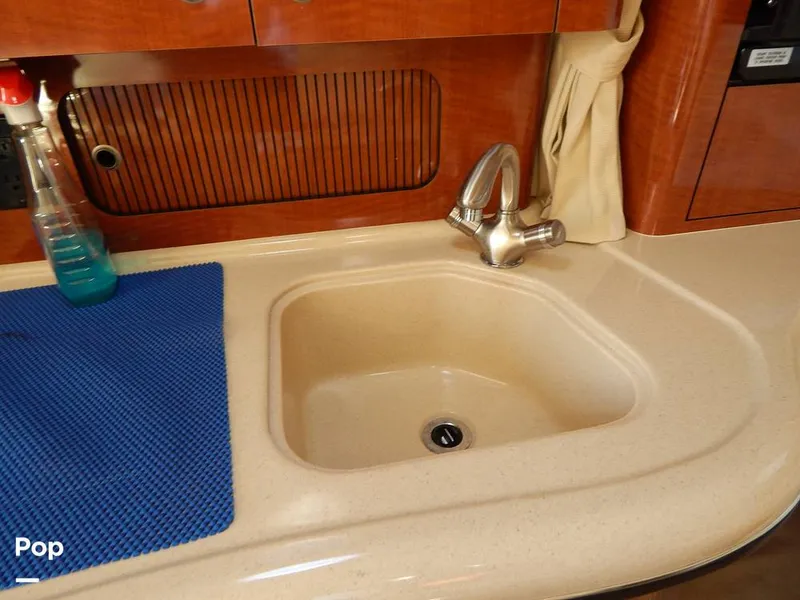 Slide: The Image of Sea Ray 320 Sundancer 2006 - 15857781